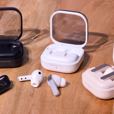 AirPods 4 + Galaxy Buds 4 Pro: що обрати у 2026 році?